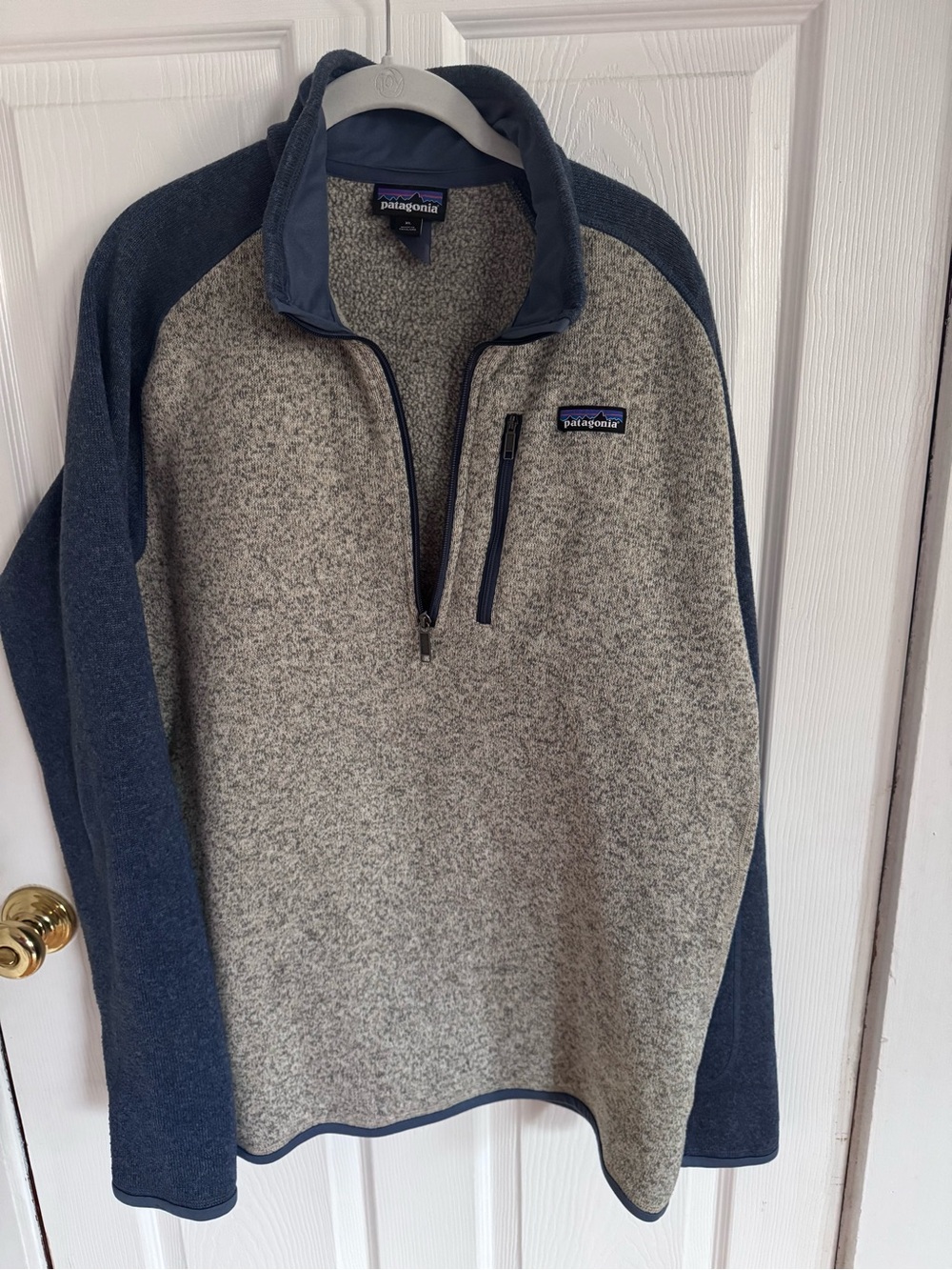 Patagonia Men’s Zip-Neck Fleece Pullover - Heather Gray & Navy